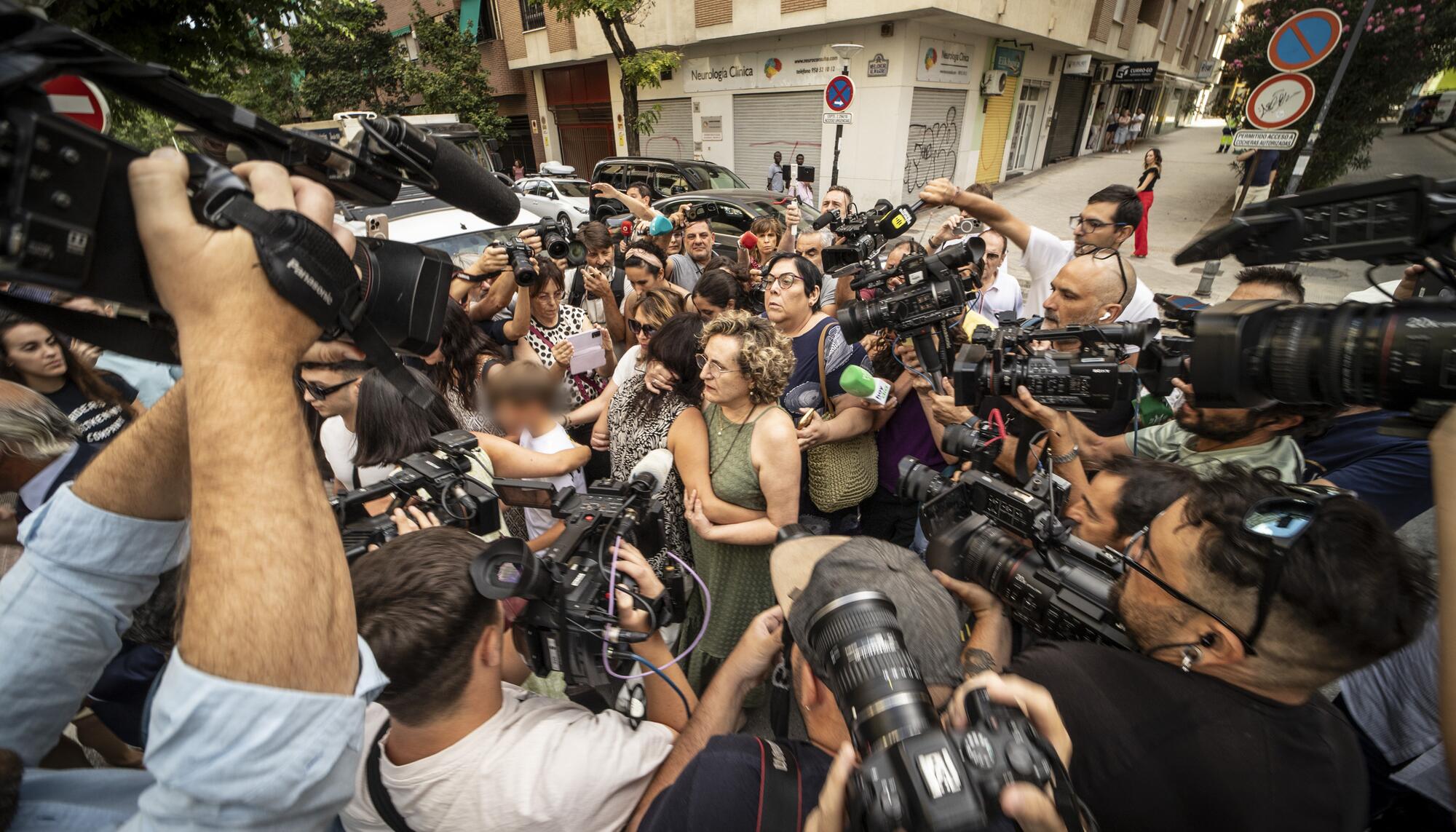 Juana Rivas 0725 Medios